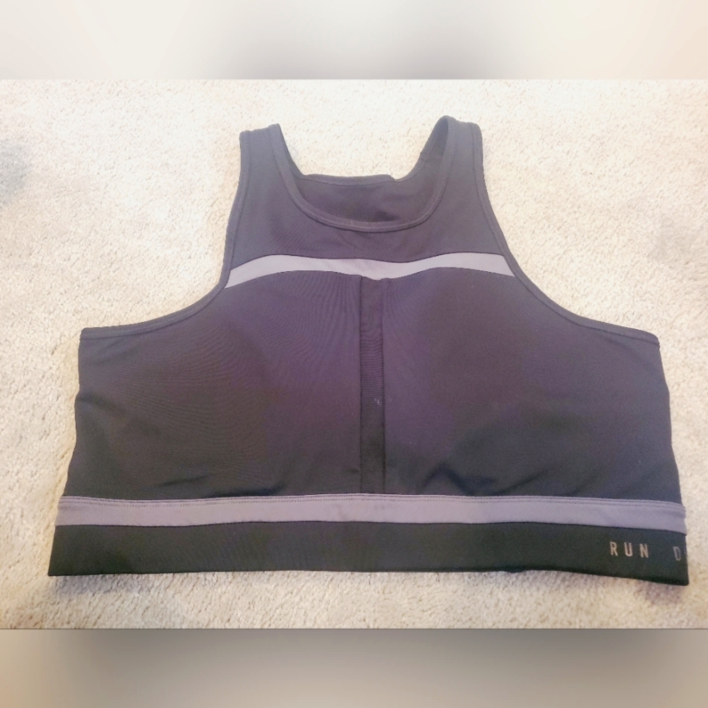 Nike sports bra